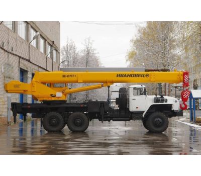 AVTOKRAN TRUCK CRANE